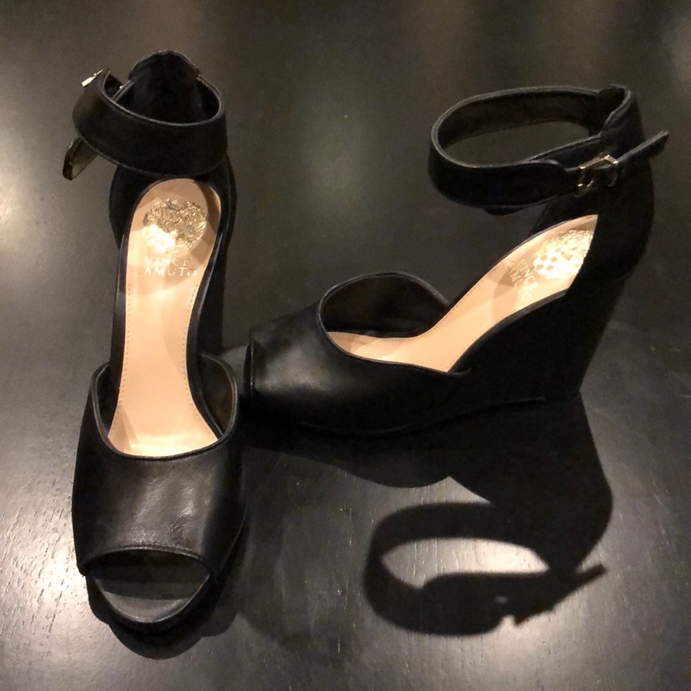 Vince Camuto Wedge